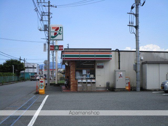 ラージワンコートの周辺写真