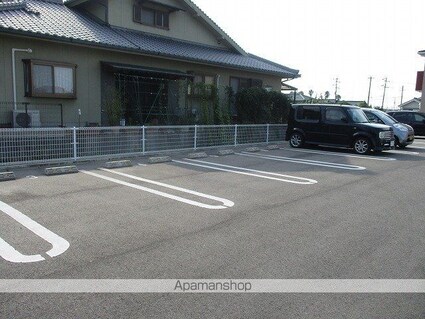 愛媛県新居浜市高田２丁目[2DK/45.93m2]の共用部1