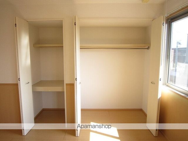 コンフォート東川口 B棟の内装写真