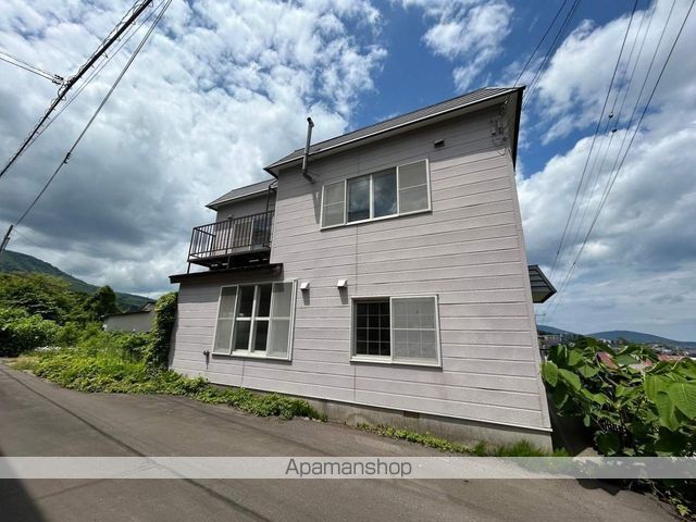 真栄1丁目貸家の外観写真