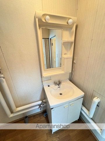 ＪＲ函館本線 滝川駅 バス乗車時間：15分 最寄りバス停で下車 徒歩3分 2階建 築60年の内装写真