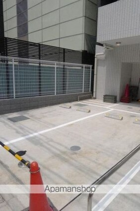 グランドコンシェルジュ蒲田[1K/27.15m2]の駐車場