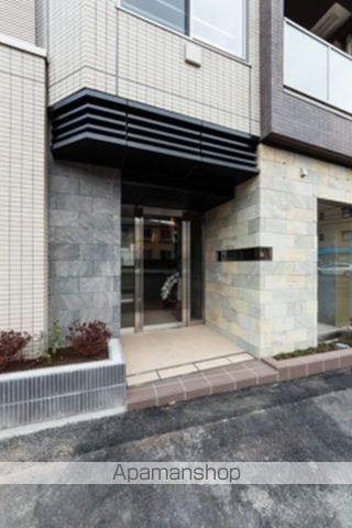 アレズ調布アヴェニューの玄関写真