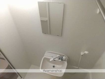 レオパレスルキア[1K/19.87m2]のリビング・居間1