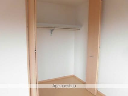 フローラ新町[2LDK/62.8m2]の収納