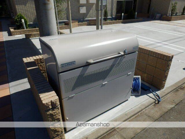 モントレーメゾネット　Ｂ棟[2LDK/65.59m2]の共用部2