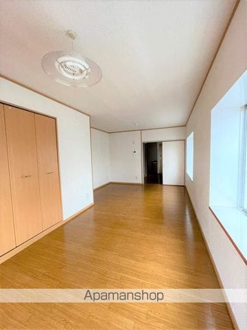 第6年見マンションの内装写真