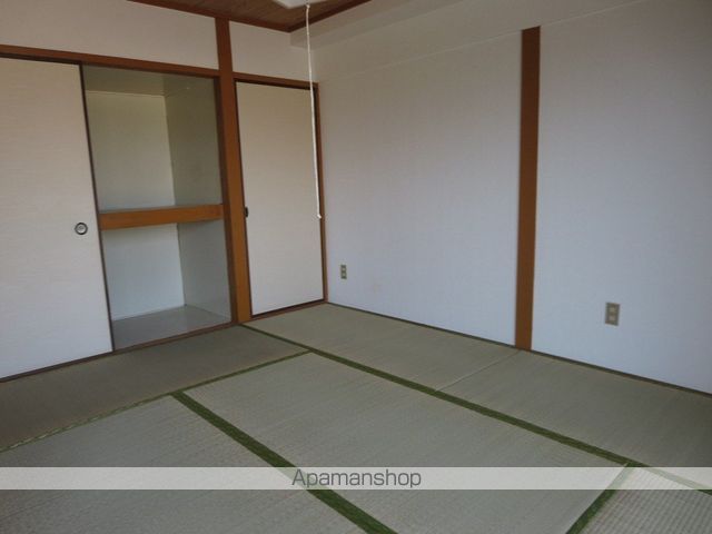 平成ハイツ3号館の内装写真