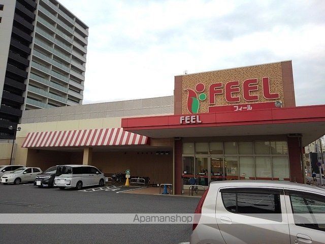 バイオレットの周辺写真