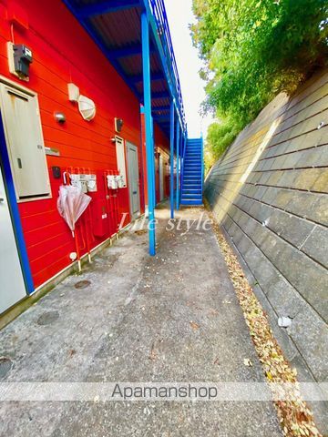 ハーミットクラブハウス二俣川の玄関写真