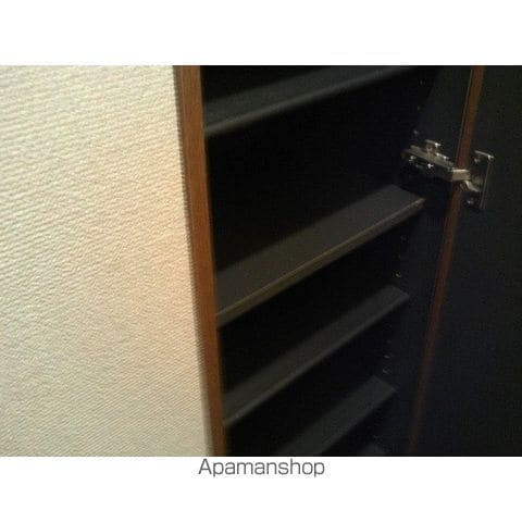 アンプルール リーブル PASEOの内装写真