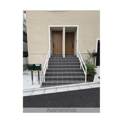 ＡＶＯＮ　ＨＯＵＳＥ　ＫＯＨＩＮＡＴＡ[2LDK/52.62m2]のエントランス