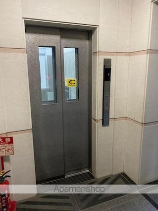 サーパス桜町[4LDK/82.73m2]の共用部5