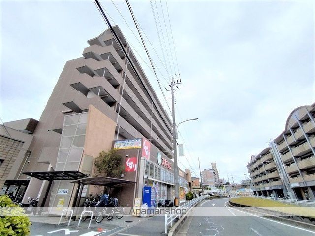 メゾンドール南千里の外観写真
