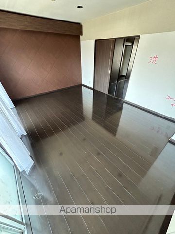 日南線 宮崎駅 徒歩5分 4階建 築42年の内装写真