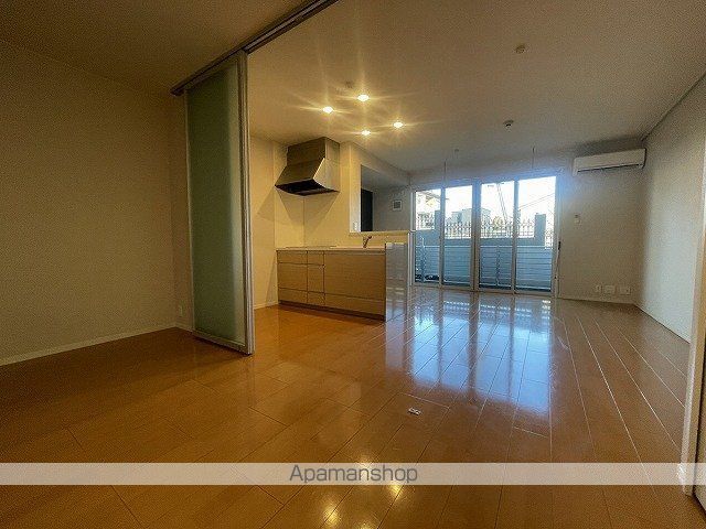 レトアオークの内装写真