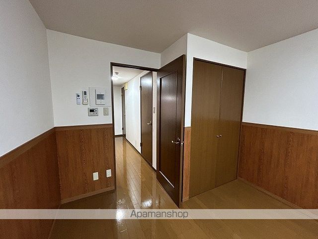 ヒズ・イマージュ北浜の内装写真