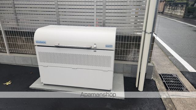 ZENISの内装写真