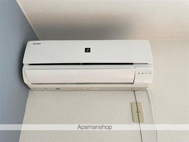 ロイヤルハイツ国見の内装写真
