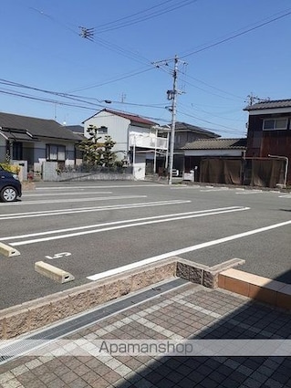 ストロベリー　フィールズＡ[2DK/45.82m2]の駐車場