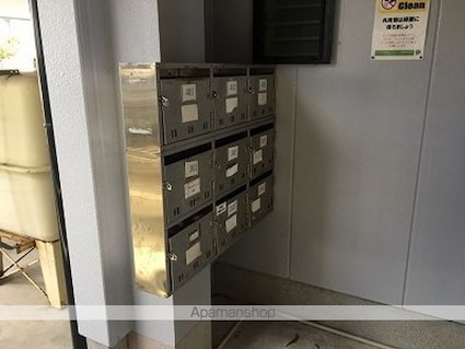 ピュアメゾン[1R/16.53m2]の共用部1