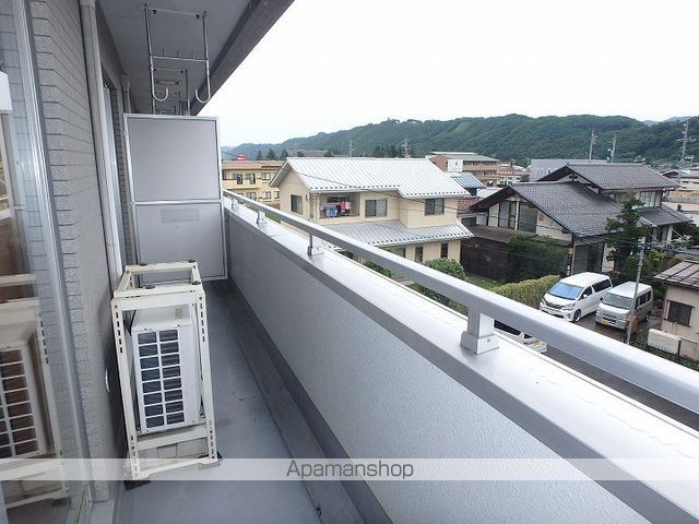 リヴィエール川舩の内装写真
