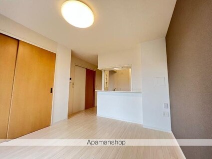 エレガンスエイト[2LDK/51m2]のリビング・居間