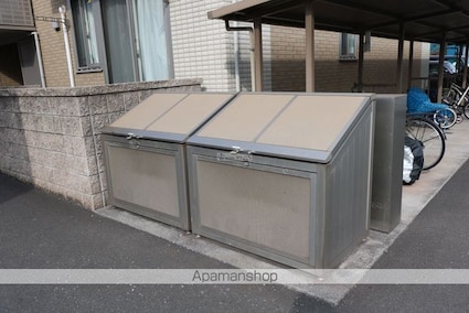 ローゼンシュタット　Ｂ棟[2LDK/59.58m2]のエントランス