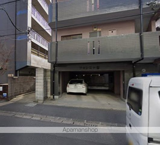 フォレスト優の玄関写真
