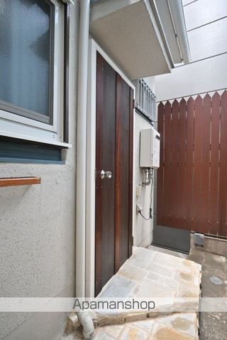 なしのきの玄関写真