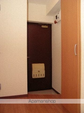 アン・フィニーの内装写真