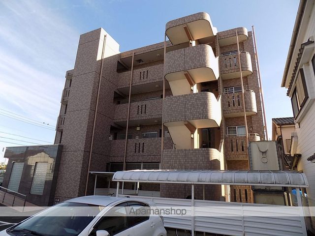 ブラウベルクの外観写真