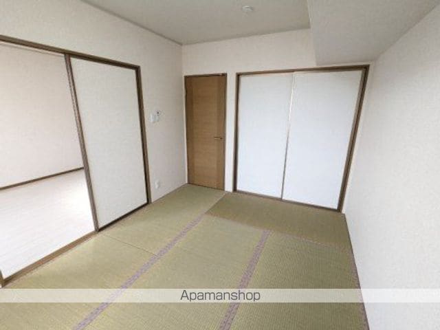 ウォーター・シールド Aの内装写真