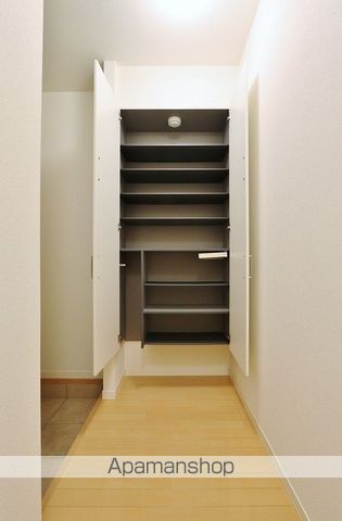牟岐線 阿波富田駅 徒歩26分 3階建 築14年の内装写真