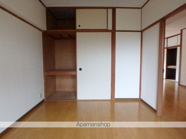 ALIVIO堤の玄関写真