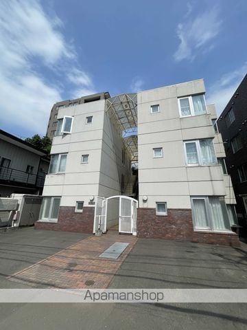 アーブ円山の外観写真
