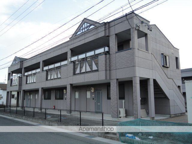 ツインズ アソシア A棟の外観写真