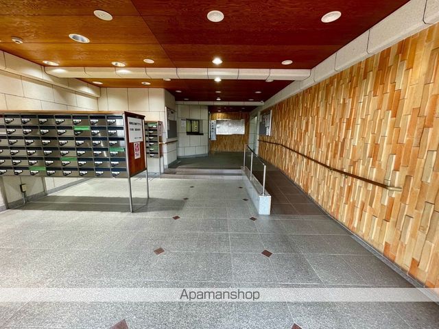 高石スカイハイツの玄関写真