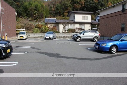 ドリーム　Ａ[1K/30.46m2]の駐車場