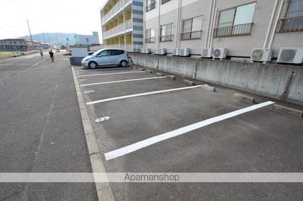 サイエンスアパートメント[1K/23.2m2]の駐車場