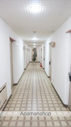 落合ミュージックハイム[1R/25.8m2]のエントランス2