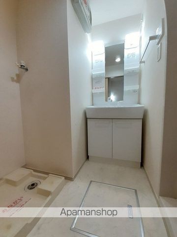 リバー サイド レジデンスの内装写真