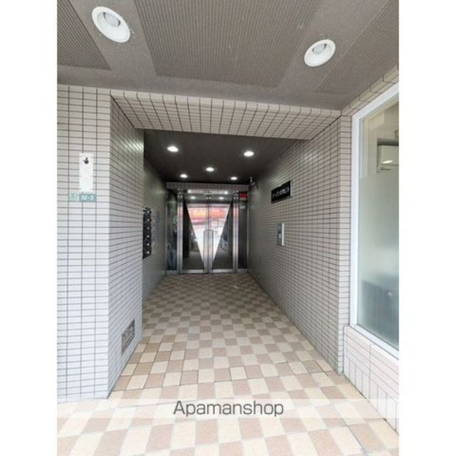 アーバン赤堤[1K/22.75m2]のエントランス
