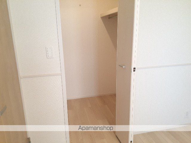 ルミエール中野新町の内装写真