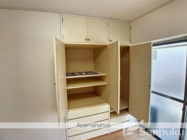 ジョイフル第一山越の内装写真