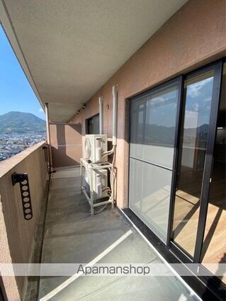 オレンジコート高松　[2LDK/57m2]のバルコニー