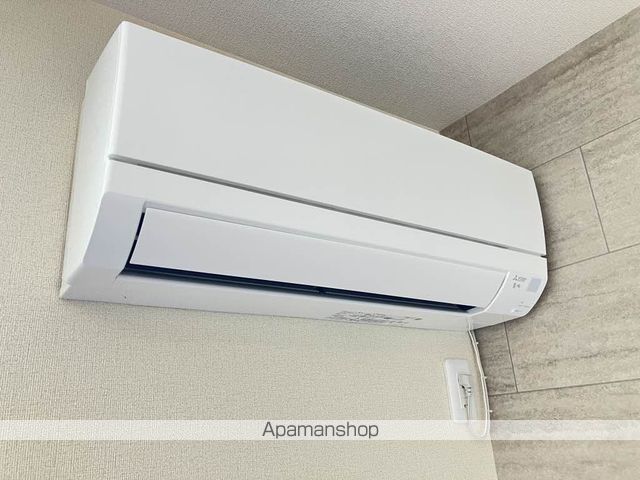 チェルシー 西津田 WESTの内装写真