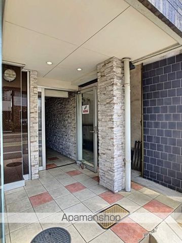 サンジェルマン中納言の玄関写真