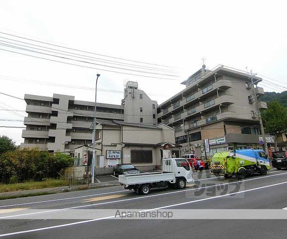 ロイヤルハイツ秀