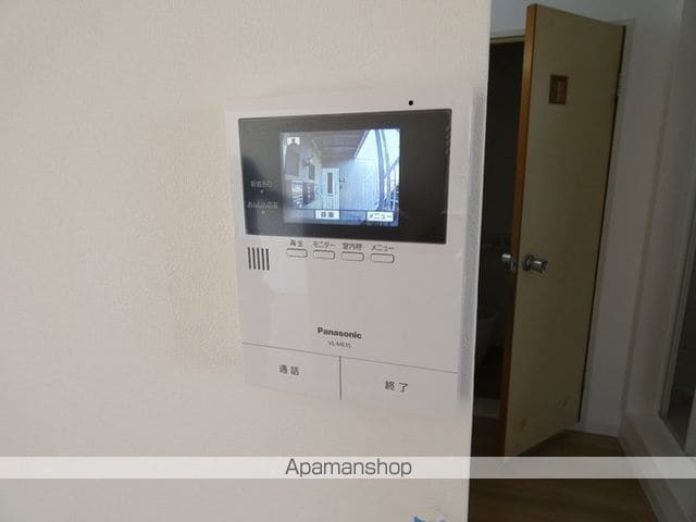 メゾン華城 A棟の内装写真
